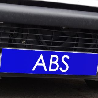 Cache plaque d'immatriculation avantage bleu ABS