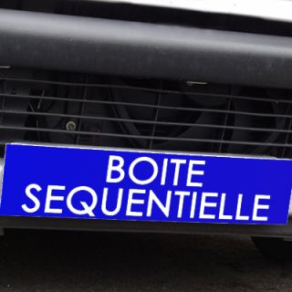 Cache plaque d'immatriculation avantage bleu Boite Sequentielle